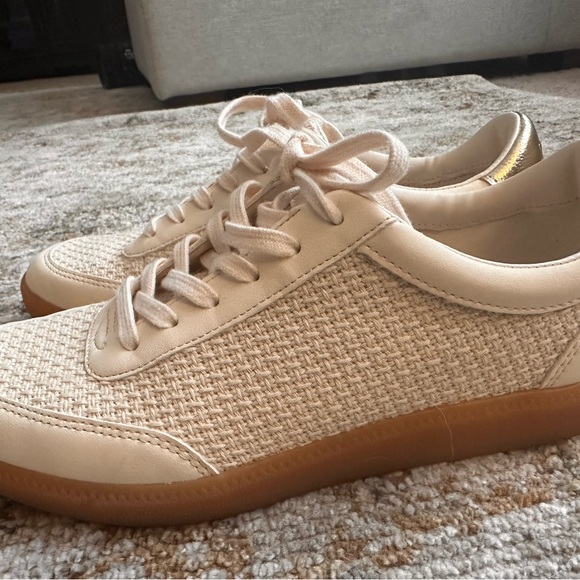 J.Crew Factory Womens Ivory Sneakers. - Picture 14 of 15